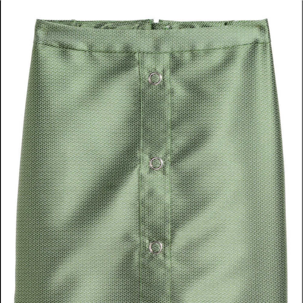 H&M Dusky Green Short Skirt